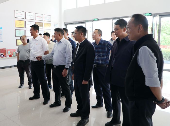云南爱尔康,爱尔康,爱尔发,虾青素,雨生红球藻,张文旺,楚雄